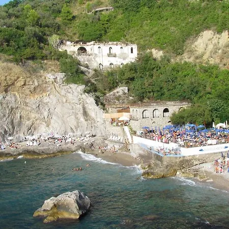 Apartament La Terrazza Di Seiano *